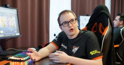 Эксперты: Virtus.pro — фаворит в матче против Vici Gaming, а OG — в матче против Team Secret - cybersport.ru - Румыния