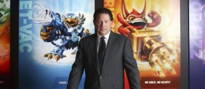 Бобби Котик - Бобби Котик перешел на минимальную зарплату и опубликовал план реформ в Activision Blizzard - noob-club.ru