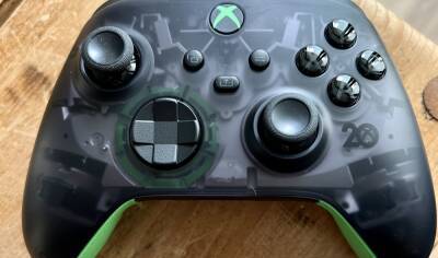 Филипп Спенсер - На юбилейном контроллере Xbox есть автограф Фила Спенсера - gametech.ru