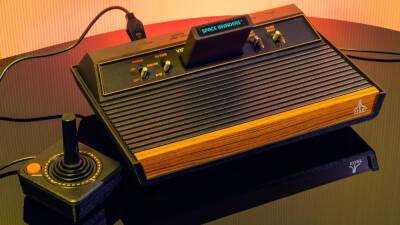 Atari снова начала выпускать картриджи для древней Atari 2600 и тут же попала впросак - stopgame.ru
