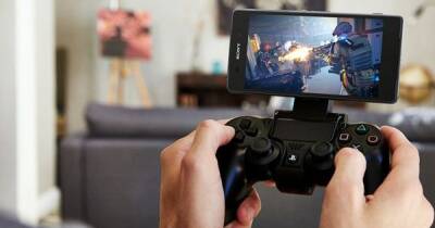 СМИ: Sony запатентовала геймпад для смартфонов - cybersport.ru