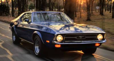 В Racing World есть Ford Mustang 1971 и другие лицензированные тачки - app-time.ru - Новая Зеландия