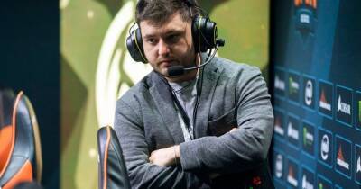 «Он снова развалил команду и ушел» — инсайдер CS:GO раскритиковал бывшего тренера Complexity - cybersport.ru