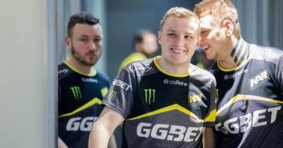 Аналитик FaZe Clan: «Flamie нужен такой тиммейт, как Zeus» - cybersport.ru