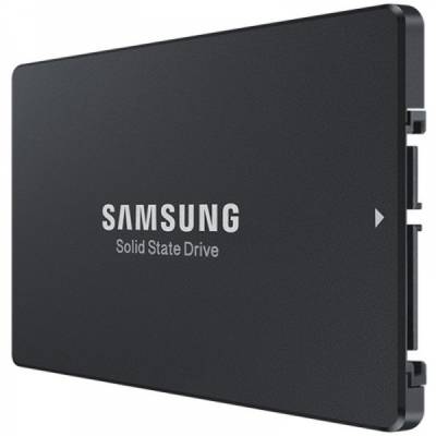 Samsung продемонстрировала SSD для шины PCIe 5.0 - playground.ru