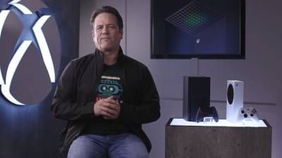 Филипп Спенсер - Глава Xbox призвал разработчиков сохранить историю видеоигр - playground.ru
