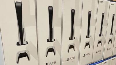 В продаже замечена новая модель PS5 - gametech.ru - Австралия