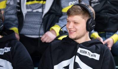 S1mple: я играю на экране с 240 Гц, так как эти мониторы используют на чемпионатах - cybersport.metaratings.ru