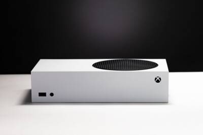 Обновление игровой консоли Xbox Series S появится в 2022 году - trashexpert.ru