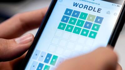 Пользователи перепутали игры и скачали Wordle! 200 тысяч раз. Создатель пообещал отдать прибыль на благотворительность - dev.by - штат Калифорния