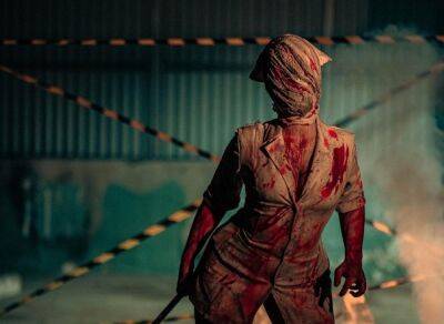 Косплеер показала чудовищную медсестру из серии Silent Hill - igromania.ru