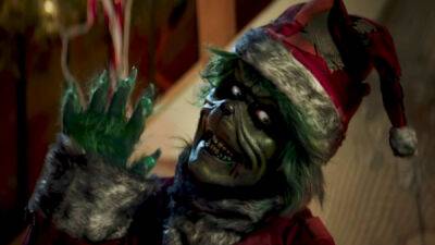 Гринч устраивает кровавую баню на Рождество в трейлере нового хоррора — WorldGameNews - worldgamenews.com - Сша