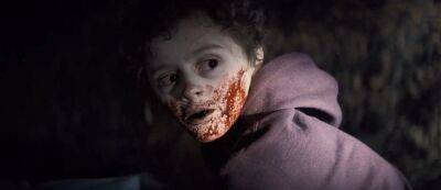Мишель Монахэн ухаживает за сыном-вампиром в трейлере хоррора "Кровь" - gamemag.ru - county Woods