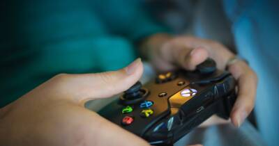 Xbox упростила запуск трансляций на Twitch с консоли - cybersport.ru
