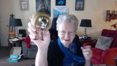 Ширли Карри - "Бабушка Skyrim" получила новый подарок от Bethesda - playground.ru