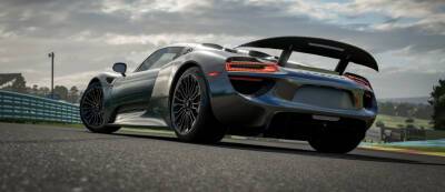 Gran Turismo 7 и Forza Motorsport 7 сравнили в новом видео - старый эксклюзив Microsoft хорошо держится - gamemag.ru