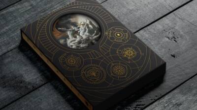 Невероятные фан-арты по Demon's Souls, Dark Souls, Bloodborne и Elden Ring собрали в одной книге - playground.ru