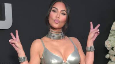 Kim Kardashian dreigt Roblox aan te klagen voor neppe Sex Tape game - ru.ign.com