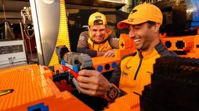 LEGO onthult life-size Formule 1 auto - ru.ign.com - Australia