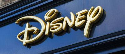 Роберт Чапек - Disney потеряла 195 миллионов долларов на закрытии своего телевизионного канала в России - gamemag.ru - Россия - Украина
