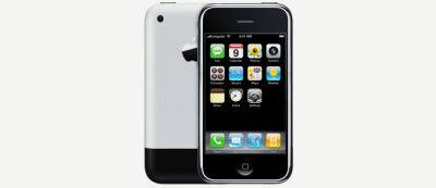 Стив Джобс - iPod с телефонными кнопками: Появилиь фото прототипа первого iPhone от Apple - gamemag.ru