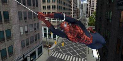 Брюс Кэмпбелл - Сэм Рэйми - В Spider-Man 2 (2004) найдена забавная пасхалка с репликой Брюса Кэмпбелла - playground.ru