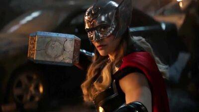 Chris Hemsworth - Taika Waititi - Jane Foster - Thor: Love and Thunder met eerste blik op Natalie Portman's machtige Thor - ru.ign.com