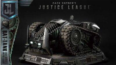 Зак Снайдер - Фрэнк Миллер - Prime 1 Studio анонсировала огромную фигурку Бэт-танка из "Лиги справедливости" - playground.ru