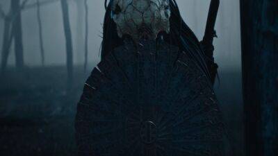 Regisseur Predator prequel haalde inspiratie uit God of War - ru.ign.com
