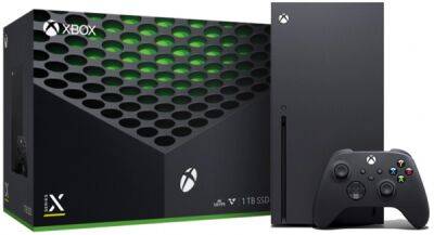 Microsoft случайно отправила покупателю две консоли Xbox Series X вместо одной - playground.ru