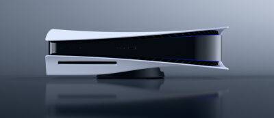 Орландо Блум - Sony выпустит осенью первый официальный бандл PlayStation 5 с двумя DualSense - gamemag.ru