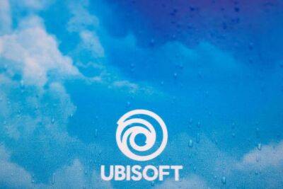 Ив Гиймо - Фредерик Дюге - Дела у Ubisoft не очень: компания столкнулась со слабыми продажами и планирует увольнения сотрудников - playground.ru