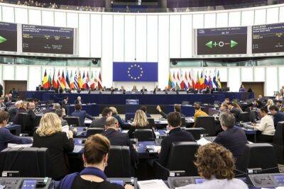 Европейский парламент проголосовал за принятие мер против лутбоксов, фарминга золота и другого - playground.ru