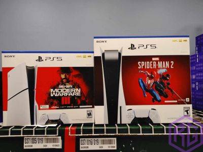 PS5 Slim в комплекте с Modern Warfare 3 уже появилась в магазинах - gametech.ru - Сша - Япония