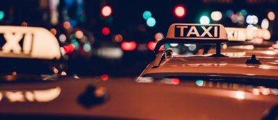 Nacon показала Taxi Life: A City Driving Simulator — симулятор таксиста в Барселоне - gamemag.ru - Испания