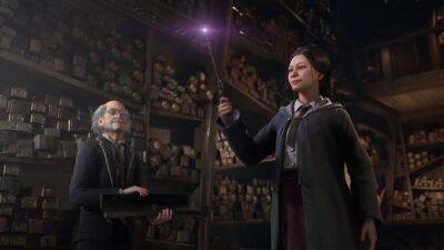 Кристофер Дринг - Всего за пять недель Hogwarts Legacy обошла общие продажи Elden Ring в Британии - playground.ru - Англия