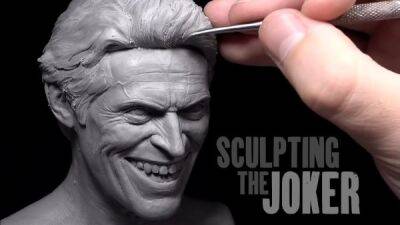 Скульптор показал как может выглядеть Джокер в исполнении Уильяма Дефо - playground.ru