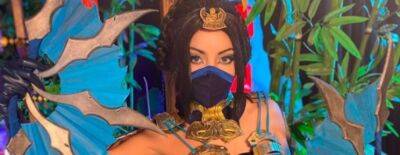 Crystal Maiden - Косплей-модель Айгера Дунамис появилась в образе Китаны из Mortal Kombat на трансляции DPC от Paragon - dota2.ru