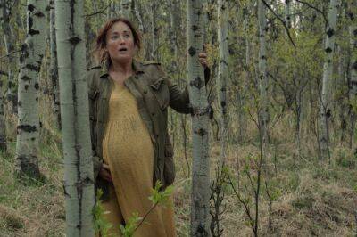 Эшли Джонсон - Эшли Джонсон в роли мамы Элли на новых кадрах The Last of Us от HBO - igromania.ru - Сша