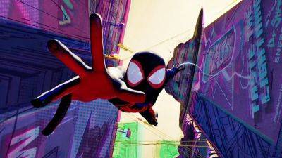 Miles Morales zwaait Fortnite binnen om Spider-Man: Across the Spider-Verse te vieren - ru.ign.com