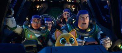 Томас Холланд - Роберт Айгер - СМИ: В Pixar прошли массовые увольнения на фоне провала анимационного фильма «Базз Лайтер» - gamemag.ru