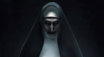Актриса фильма "Проклятие монахини" подала в суд на Warner Bros за то, что компания скрывает заработки на ее образе - playground.ru