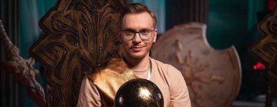 Дарий Кузьминов - «2 матча до TI» — комментаторы о выходе B8 в финальный день квалификации - dota2.ru