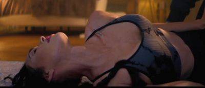 Сильвестр Сталлоне - Джейсон Стэйтем - Секс с Меган Фокс, мордобои и взрывы в трейлере фильма "Неудержимые 4" - gamemag.ru