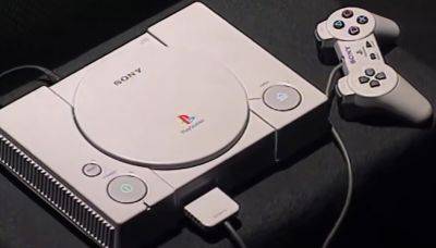 Легендарная PlayStation 1 обогнала PS5 с SSD. Блогер устроил гонку консолей Sony и проверил, какая быстрее прогрузит стартовый экран - gametech.ru - Нью-Йорк