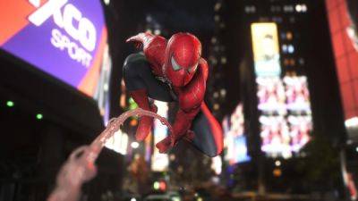 Сэм Рейми - Insomniac Games улучшили костюм Паука Тоби Магуайра в последнем патче для Marvel's Spider-Man 2 - теперь игроки довольны - playground.ru