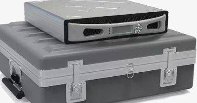 Представлен портативный SSD весом 13 кг и с чемоданом на колёсиках: накопитель WD Ultrastar Transporter сохранит 368 ТБ данных - gametech.ru