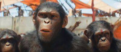 Аллан Фрейя - Уэс Болл - Питер Макон - Уильям Х.Мэйси - Фрейя Аллан объединяется с обезьянами в эпичном трейлере фильма "Планета обезьян: Новое царство" - gamemag.ru
