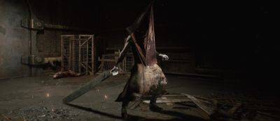 Пирамидхед замахивается огромным тесаком на новом скриншоте ремейка Silent Hill 2 - gamemag.ru