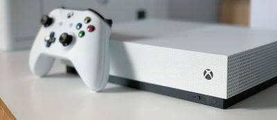 Филипп Спенсер - Сильвестр Сталлоне - В сети появились патентные изображения "облачной" консоли Xbox — ранее ее прототип засветился на полке у Фила Спенсера - gamemag.ru